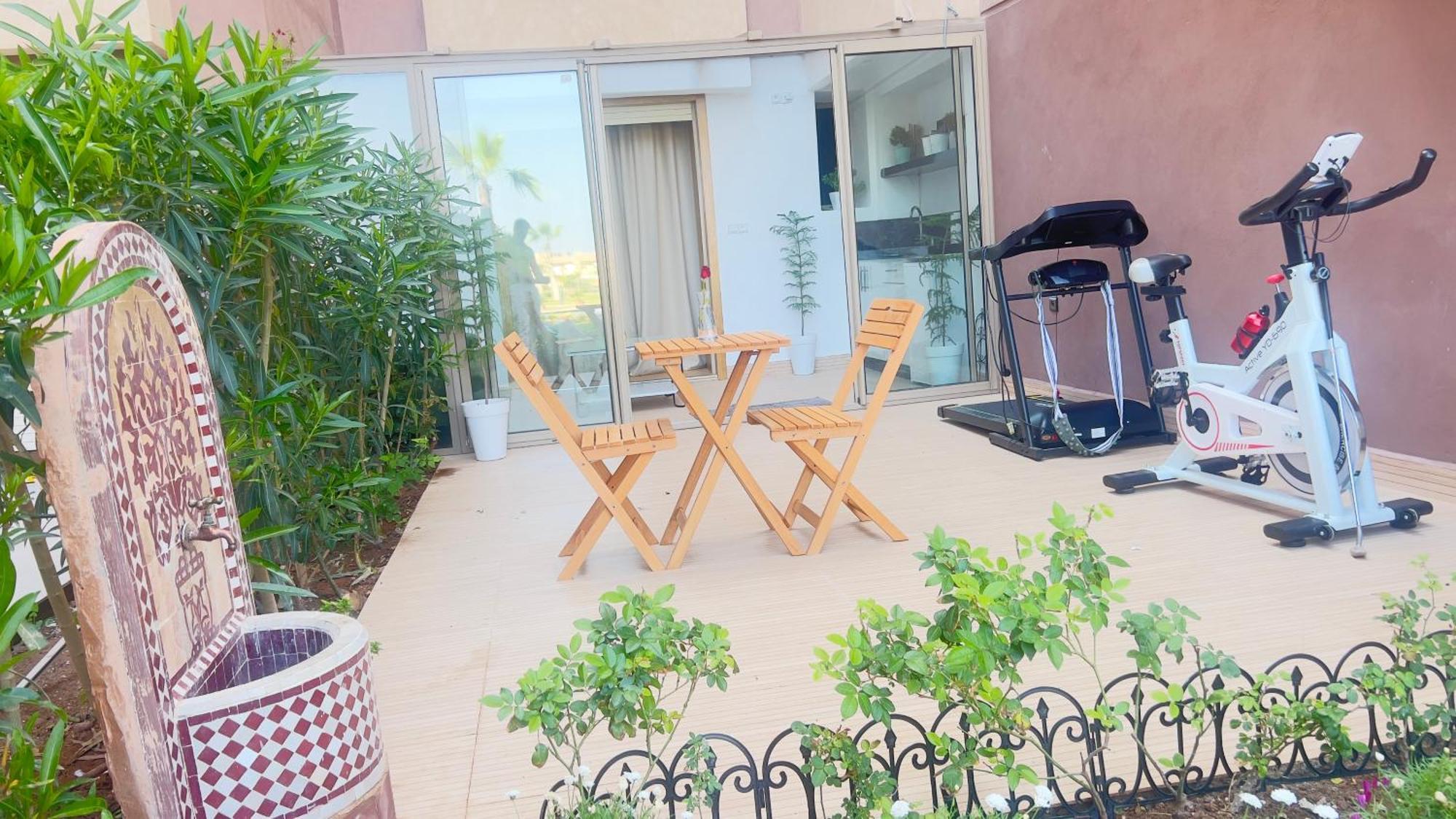Appartement De Luxe Avec Jardin Vue Sur La Piscine Golf Securise 24H Sur 24 A 5 Minutes De L Aeroport Marrakesh Exteriör bild