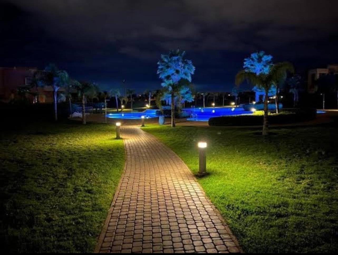 Appartement De Luxe Avec Jardin Vue Sur La Piscine Golf Securise 24H Sur 24 A 5 Minutes De L Aeroport Marrakesh Exteriör bild