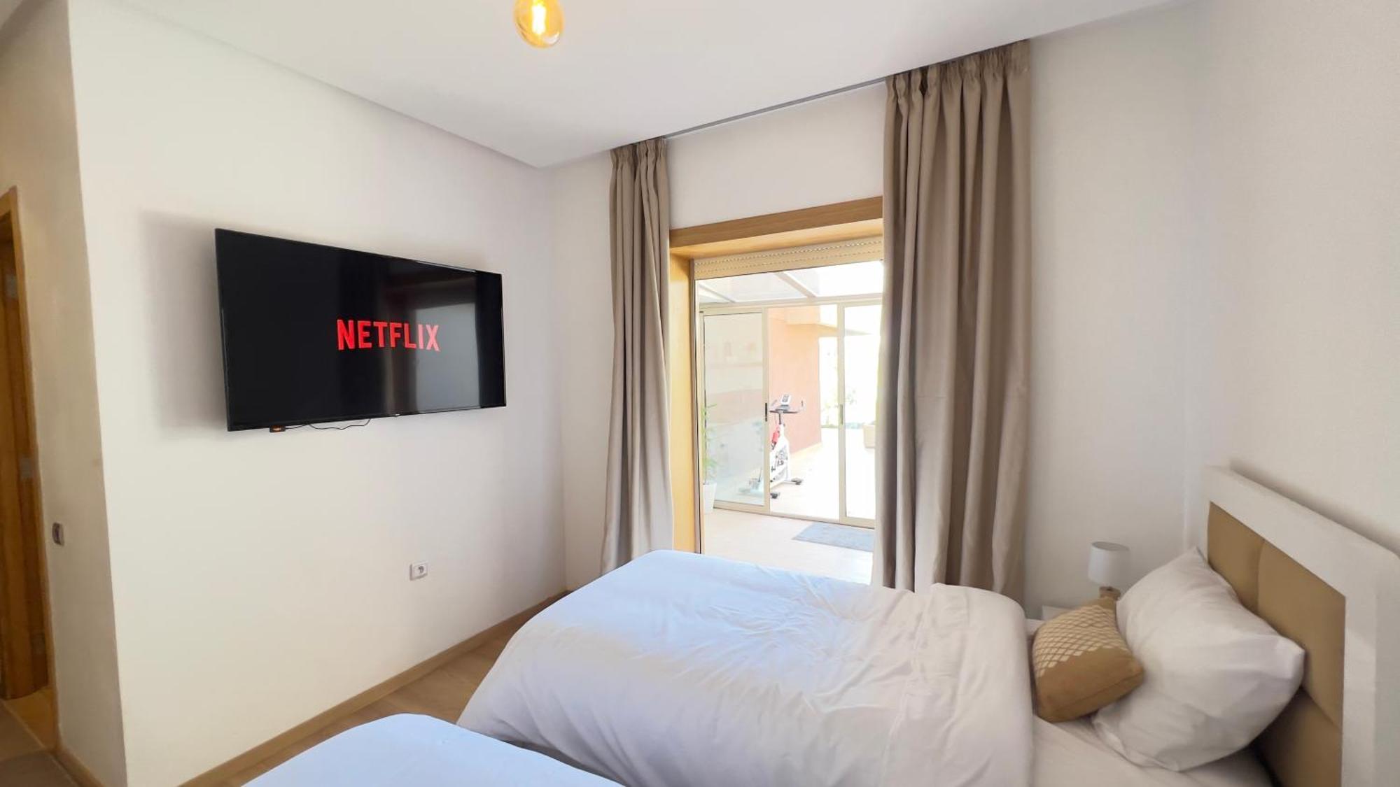 Appartement De Luxe Avec Jardin Vue Sur La Piscine Golf Securise 24H Sur 24 A 5 Minutes De L Aeroport Marrakesh Exteriör bild