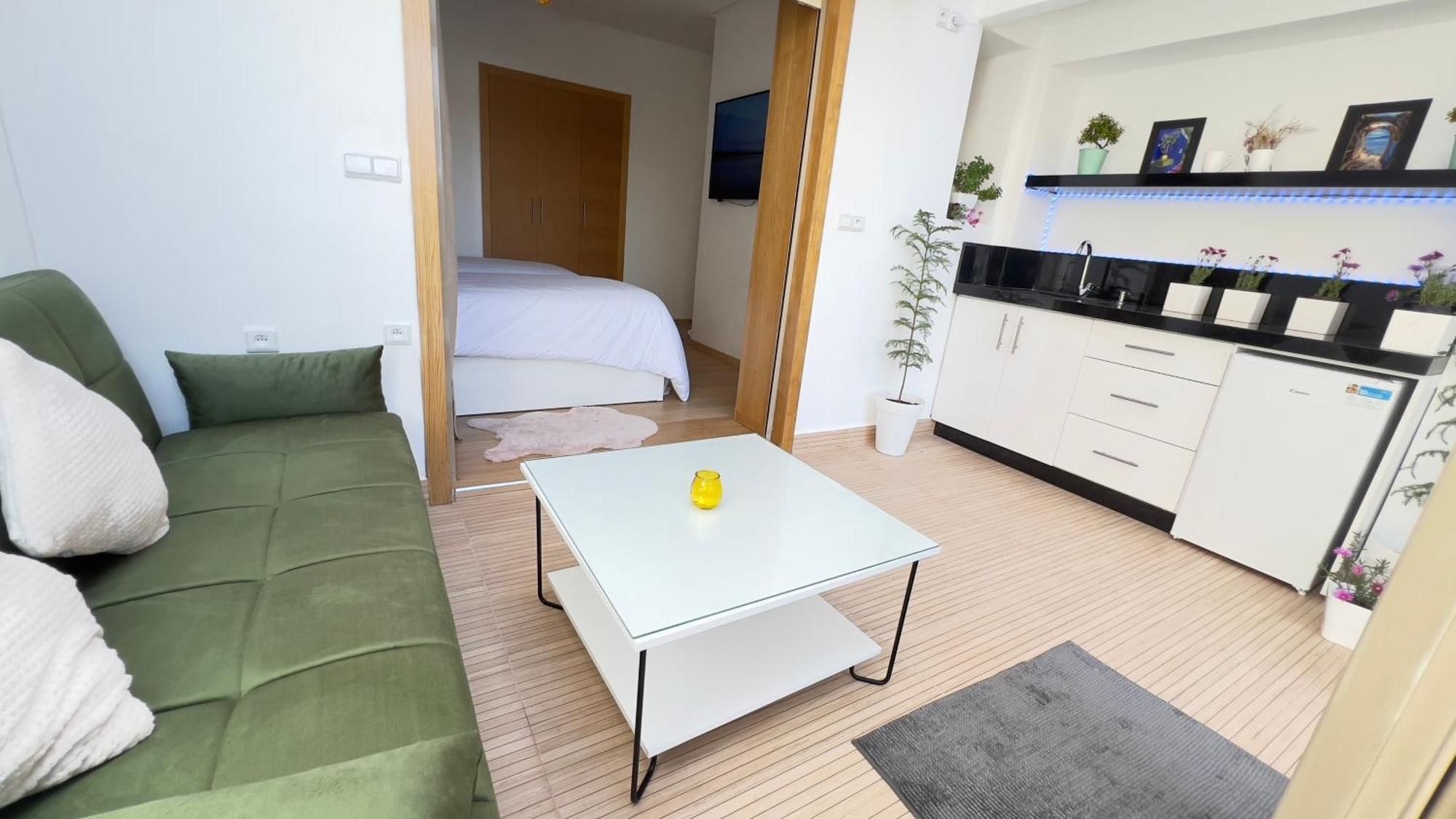 Appartement De Luxe Avec Jardin Vue Sur La Piscine Golf Securise 24H Sur 24 A 5 Minutes De L Aeroport Marrakesh Exteriör bild