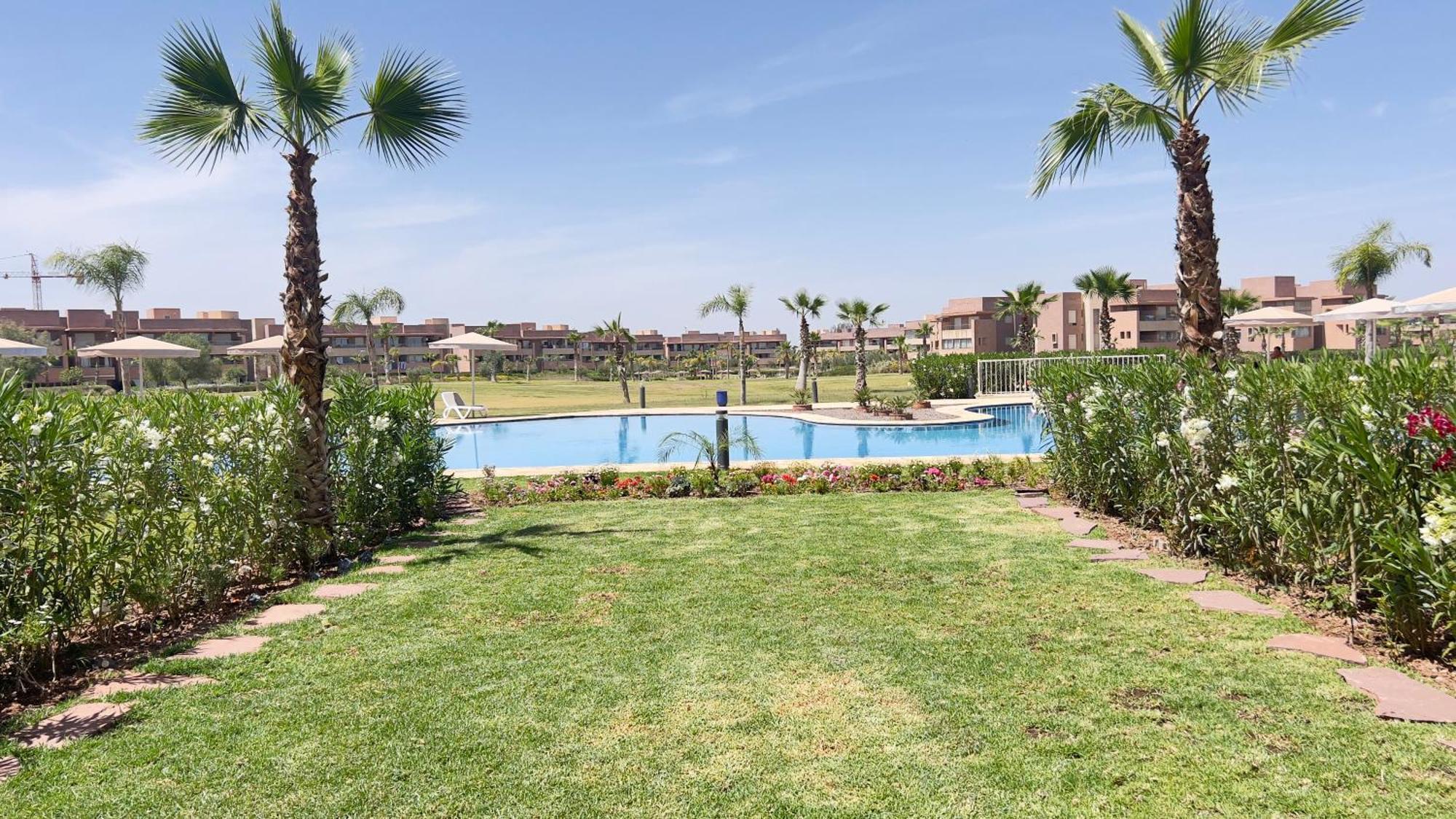 Appartement De Luxe Avec Jardin Vue Sur La Piscine Golf Securise 24H Sur 24 A 5 Minutes De L Aeroport Marrakesh Exteriör bild