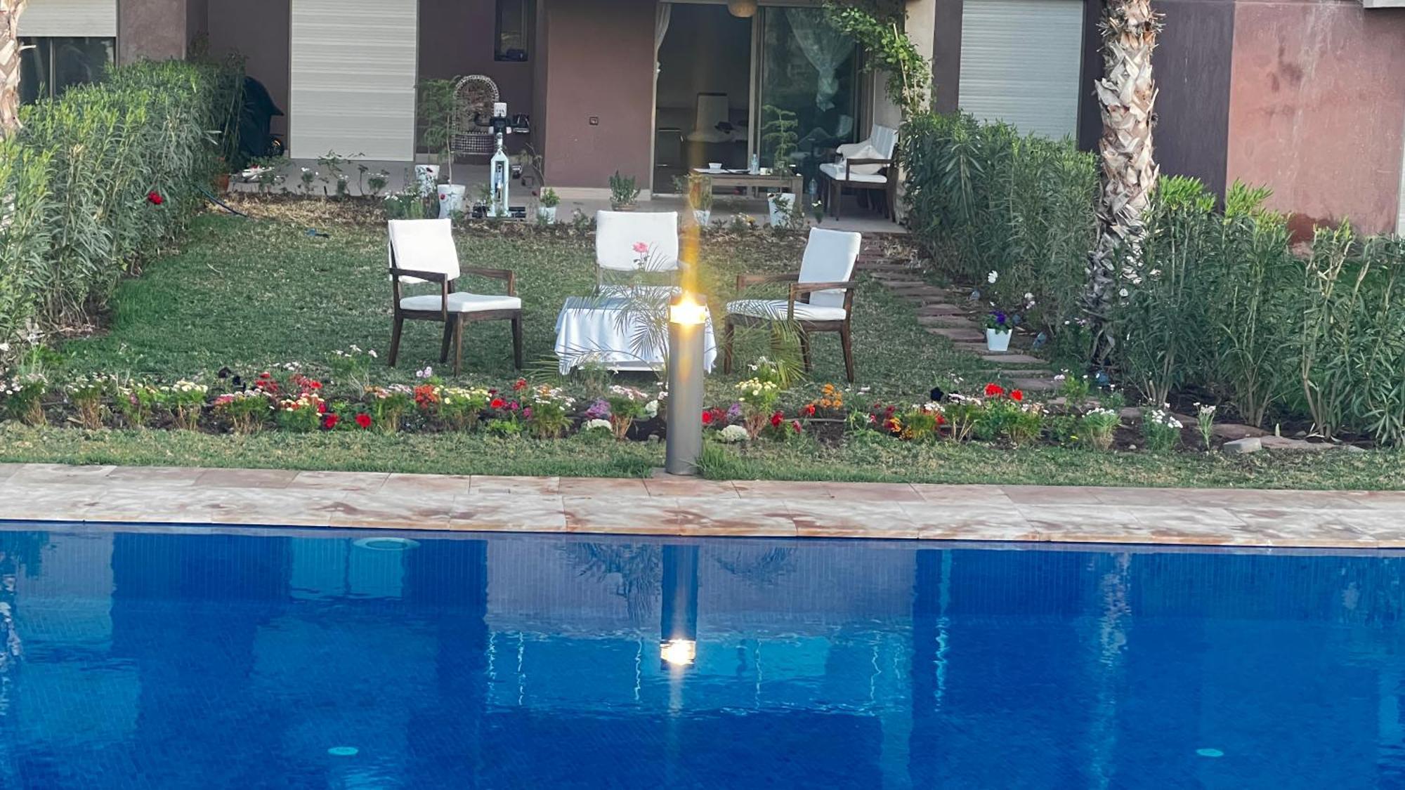 Appartement De Luxe Avec Jardin Vue Sur La Piscine Golf Securise 24H Sur 24 A 5 Minutes De L Aeroport Marrakesh Exteriör bild