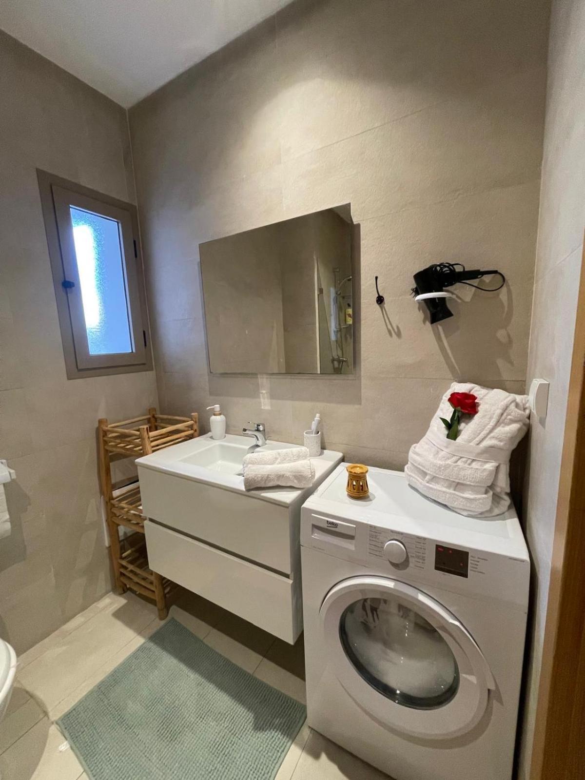 Appartement De Luxe Avec Jardin Vue Sur La Piscine Golf Securise 24H Sur 24 A 5 Minutes De L Aeroport Marrakesh Exteriör bild