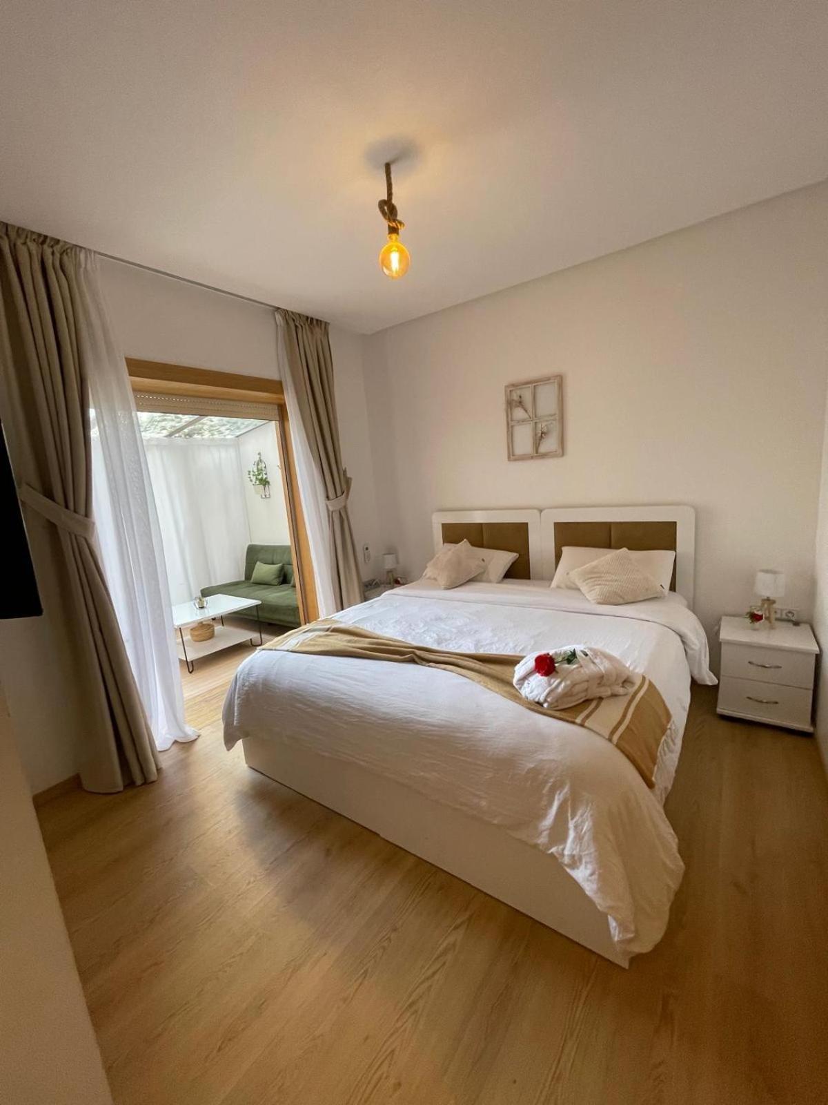Appartement De Luxe Avec Jardin Vue Sur La Piscine Golf Securise 24H Sur 24 A 5 Minutes De L Aeroport Marrakesh Exteriör bild